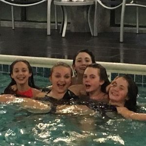 Meet your Posher, Laurel